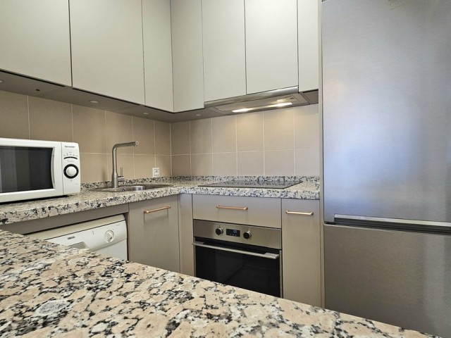 Apartamento con 2 Dormitorios  en La Cala de Mijas