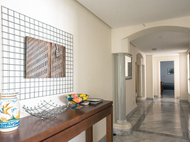 3 Soveroms Leilighet i Elviria
