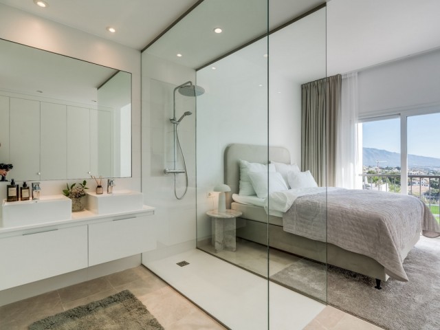 3 Bedrooms Apartment in Benahavís