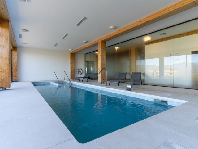 3 Bedrooms Apartment in Benahavís