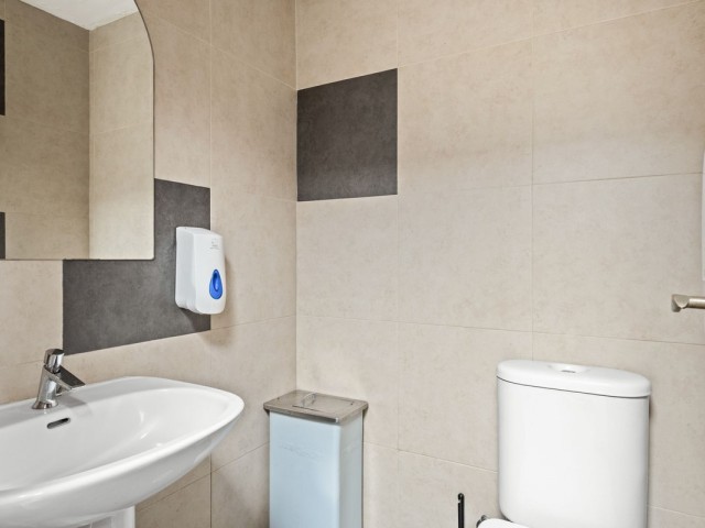 Commercial in Calahonda