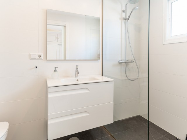 Apartamento con 3 Dormitorios  en Mijas