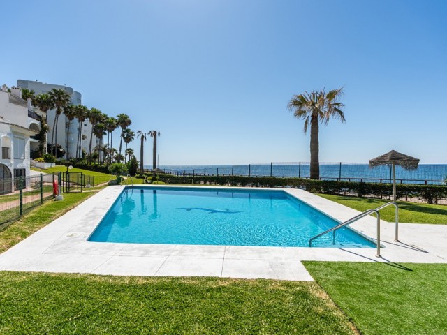 2 Makuuhuoneen Huoneisto Calahonda