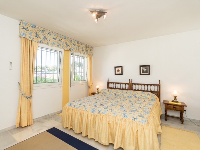 2 Makuuhuoneen Huoneisto Calahonda