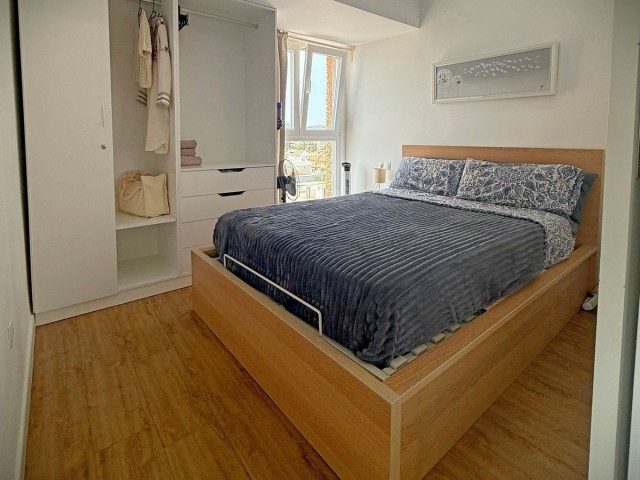 Apartamento con 2 Dormitorios  en Fuengirola