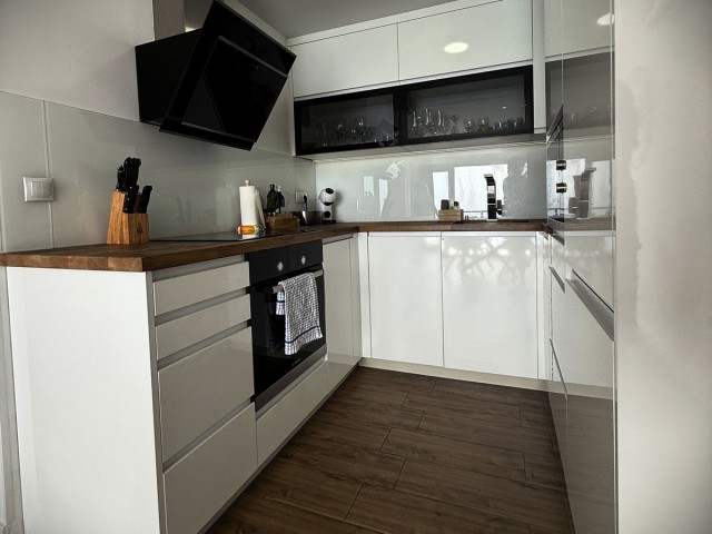 Apartamento con 2 Dormitorios  en Fuengirola