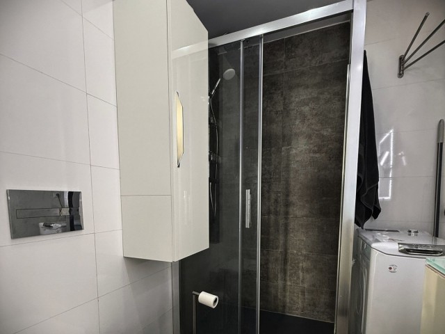 Apartamento con 2 Dormitorios  en Fuengirola