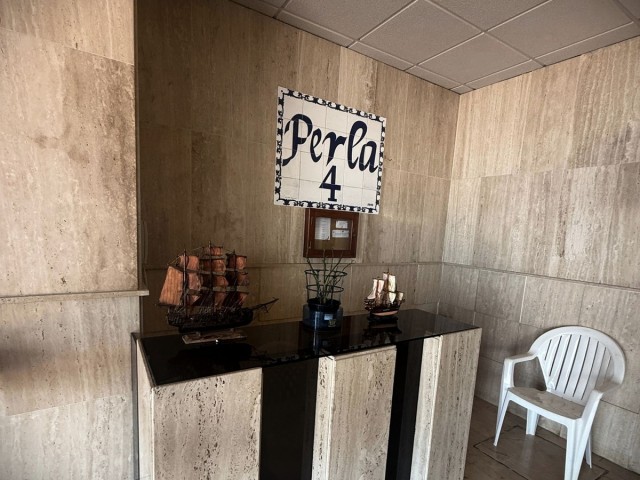 Apartamento con 2 Dormitorios  en Fuengirola