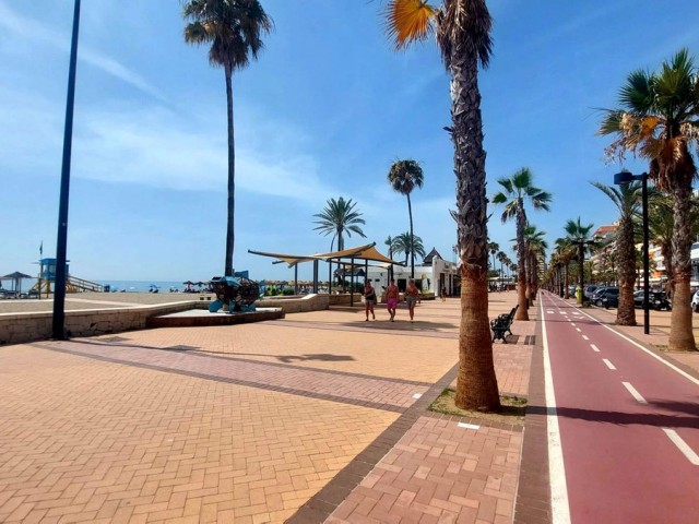 Næringseiendom i Los Boliches