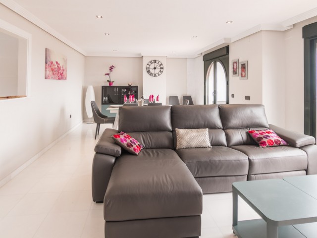 Penthouse avec 3 Chambres  à Doña Julia