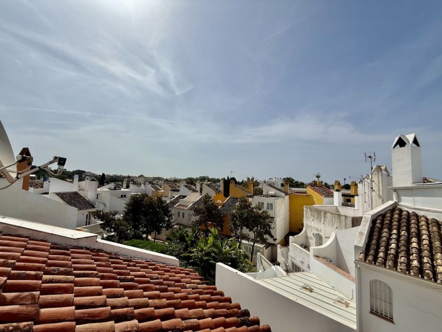 3 Schlafzimmer Reihenhaus in Nueva Andalucía
