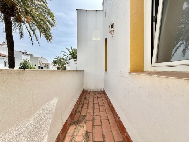 3 Schlafzimmer Reihenhaus in Nueva Andalucía