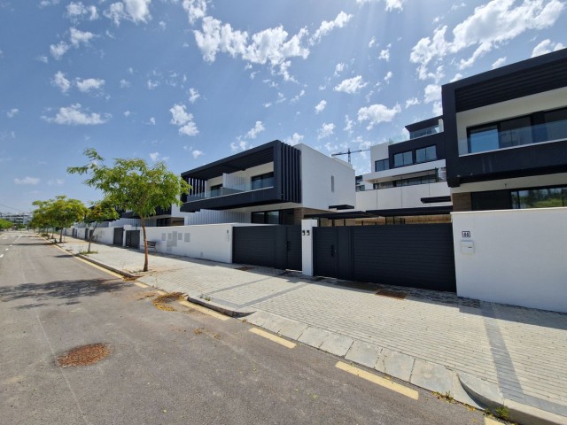 3 Bedrooms Villa in Atalaya