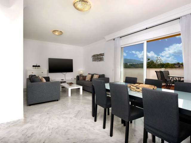 Kattohuoneisto, Puerto Banús, R5017843