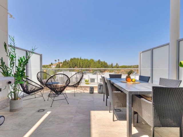 Apartment, El Faro, R5074216