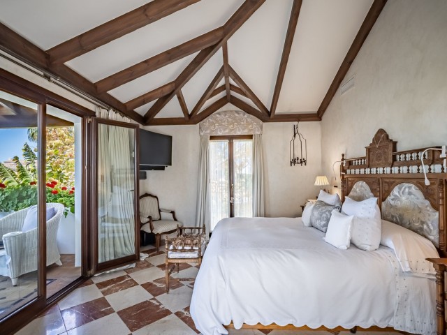 7 Makuuhuoneen Huvila Bahía de Marbella