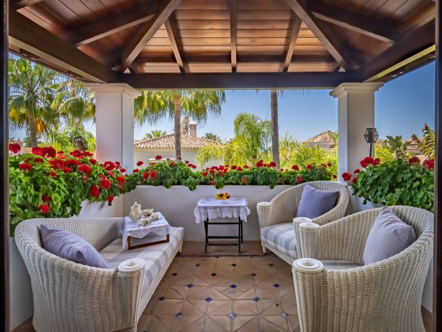 7 Makuuhuoneen Huvila Bahía de Marbella