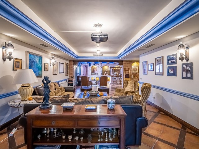 7 Makuuhuoneen Huvila Bahía de Marbella