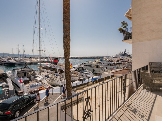 2 Makuuhuoneen Huoneisto Puerto Banús