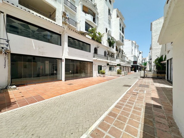 Commercieel in Puerto Banús