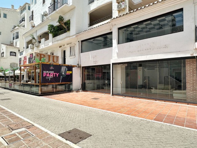 Commercieel in Puerto Banús