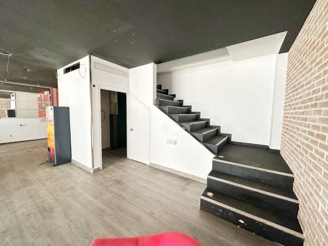 Commercieel in Puerto Banús