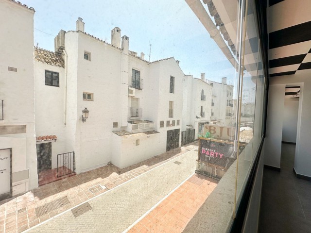 Commercieel in Puerto Banús