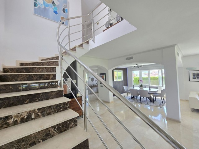 4 Bedrooms Villa in La Cala Golf