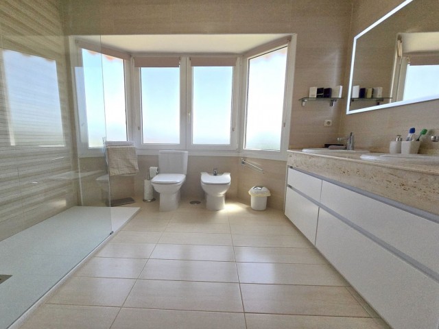4 Bedrooms Villa in La Cala Golf