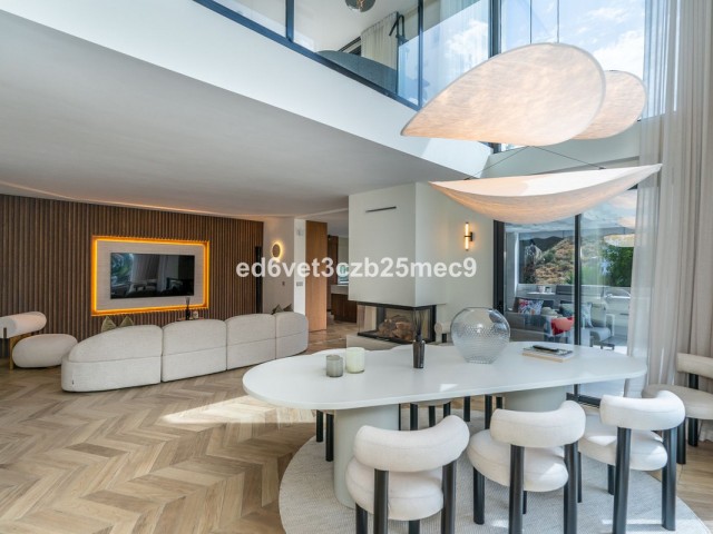 5 Schlafzimmer Villa in Nueva Andalucía