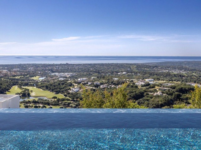 6 Soveroms Villa i Sotogrande