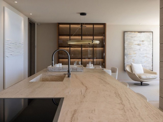 6 Soveroms Villa i Sotogrande