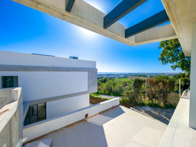 5 Bedrooms Villa in Nueva Andalucía