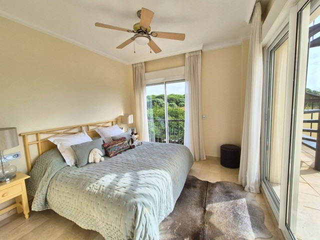 Villa avec 3 Chambres  à San Roque Club