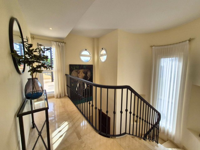 3 Sovrums Villa i San Roque Club