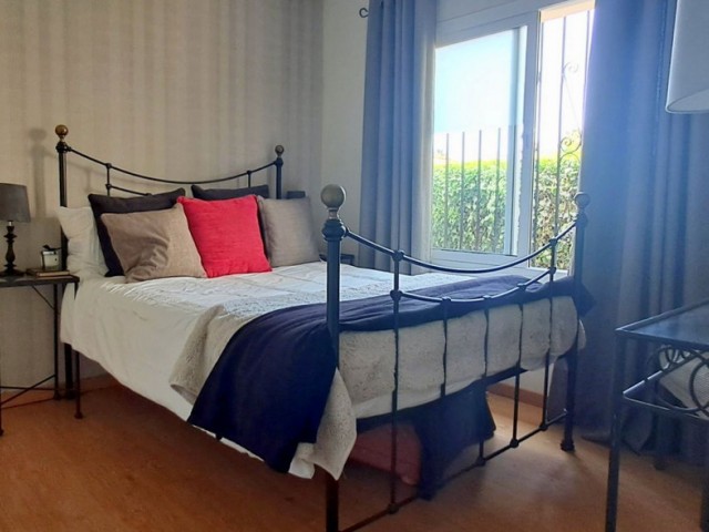Villa avec 6 Chambres  à Marbella