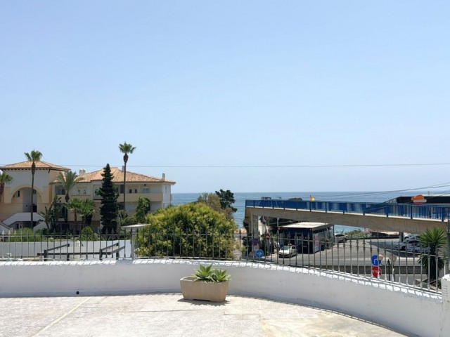 3 Sovrums Villa i Estepona