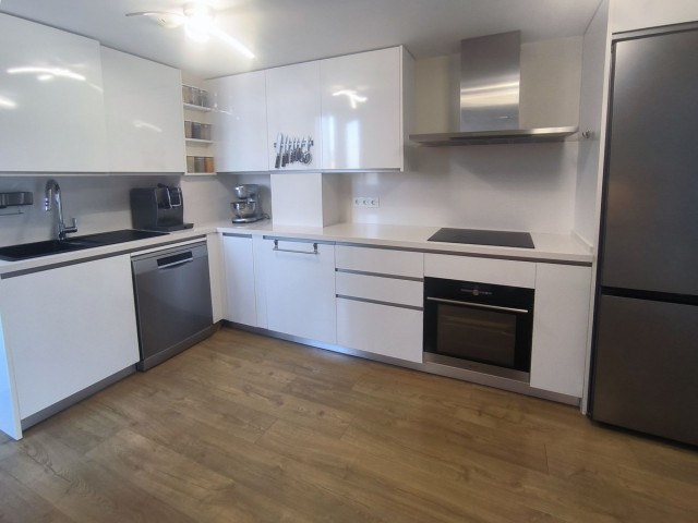 Penthouse avec 3 Chambres  à Estepona