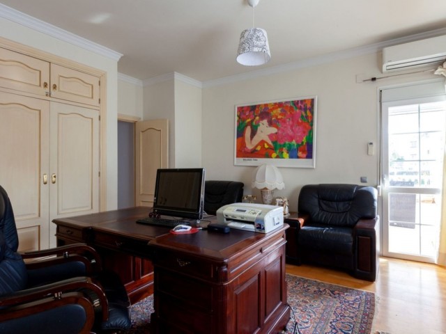 5 Makuuhuoneen Huvila Mijas Golf