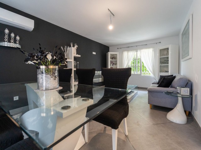 Villa con 4 Dormitorios  en Fuengirola