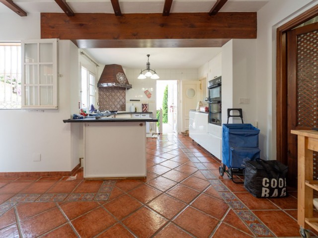 Villa con 4 Dormitorios  en Fuengirola