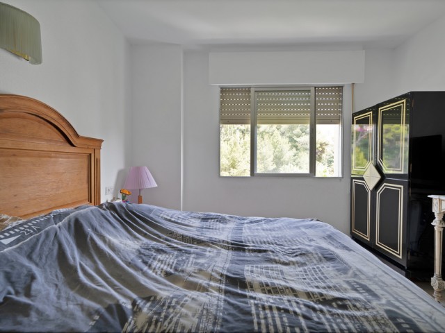 Apartamento con 3 Dormitorios  en Marbella