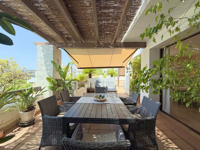 Penthouse in La Alcaidesa