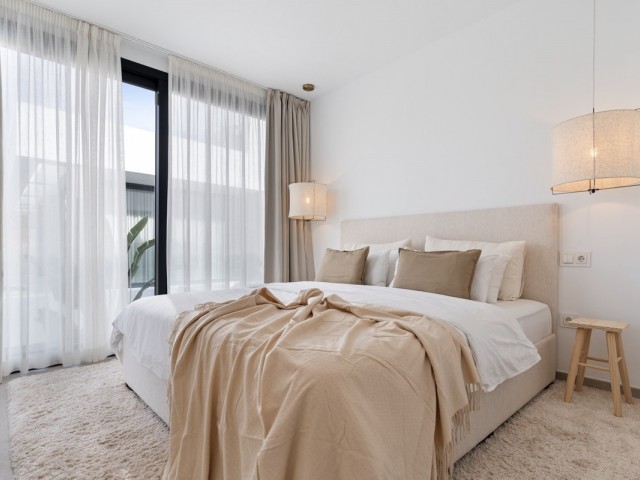 6 Sovrums Villa i Estepona