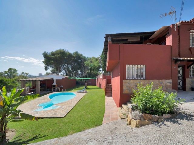 7 Soveroms Villa i Marbella