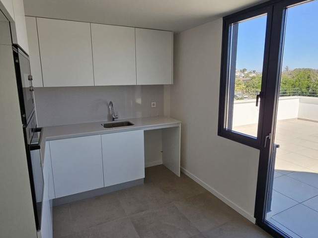 Ático con 4 Dormitorios  en Torremolinos