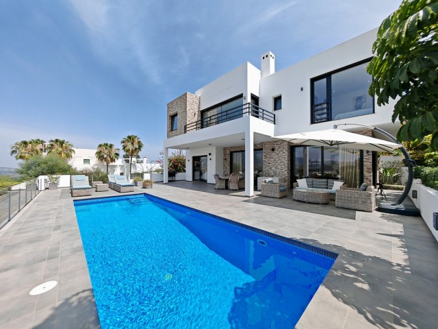 4 Bedrooms Villa in La Cala Golf