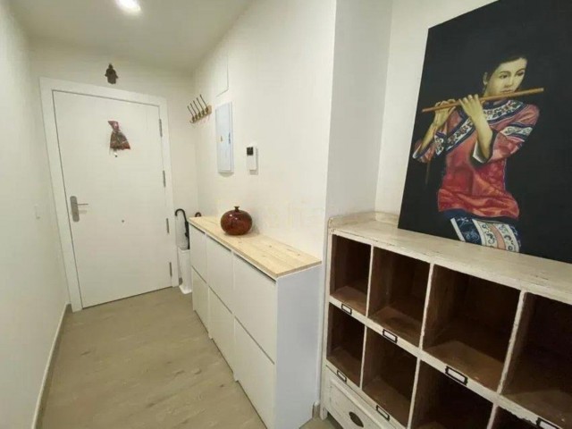 Apartamento con 4 Dormitorios  en Málaga