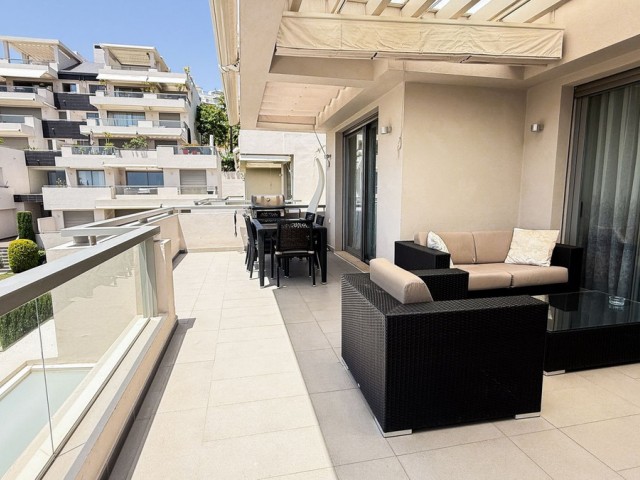 3 Bedrooms Apartment in Benahavís