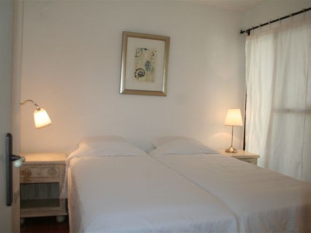Maison mitoyenne avec 3 Chambres  à Estepona